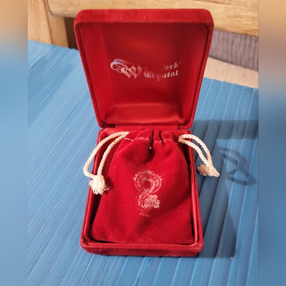 NEW WATERFORD 1984 crystal ORNAMENT - Picture 4 of 4